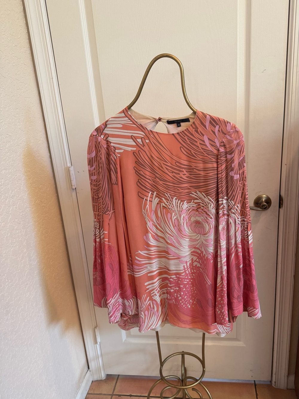 Gucci Floral Print Silk Top